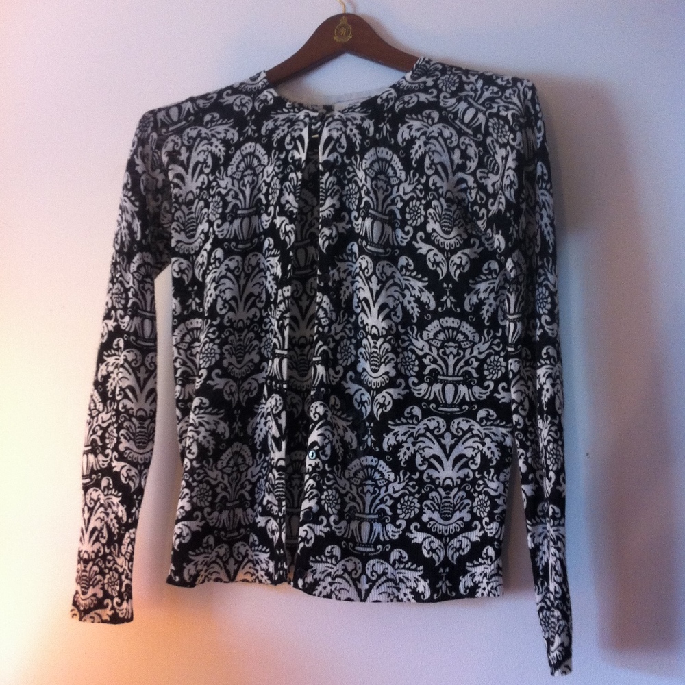LOFT Maternity Black & White Geometric Cardigan